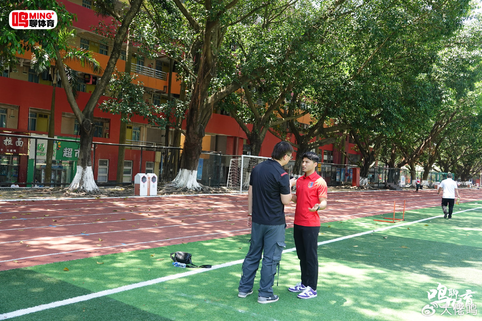 投资数百万建立了业内领先的客服中心。图片展示