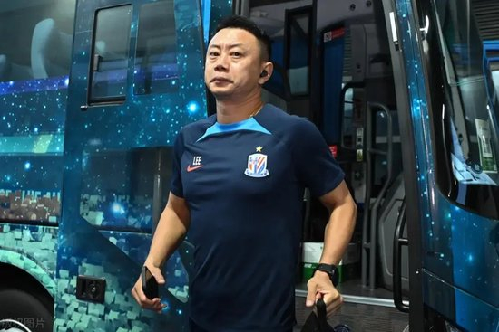 投资数百万建立了业内领先的客服中心。展示图片
