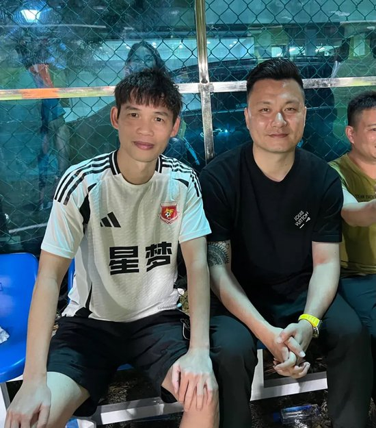 专业投资数百万建立了业内领先的客服中心。服务