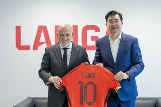 投资数百万建立了业内领先的客服中心。案例展示