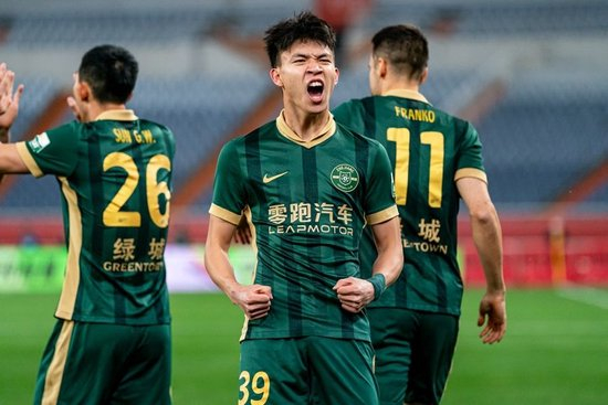 HJC黄金城成为一个峰会的王者相关图片