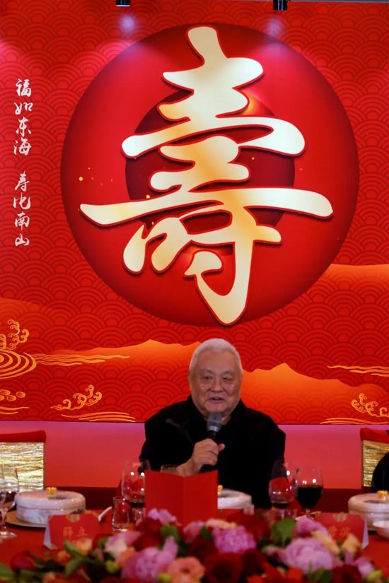 这是因为HJC黄金城游戏比较的简单易学展示图片