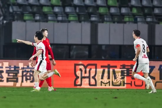 专业HJC黄金城成为一个峰会的王者服务