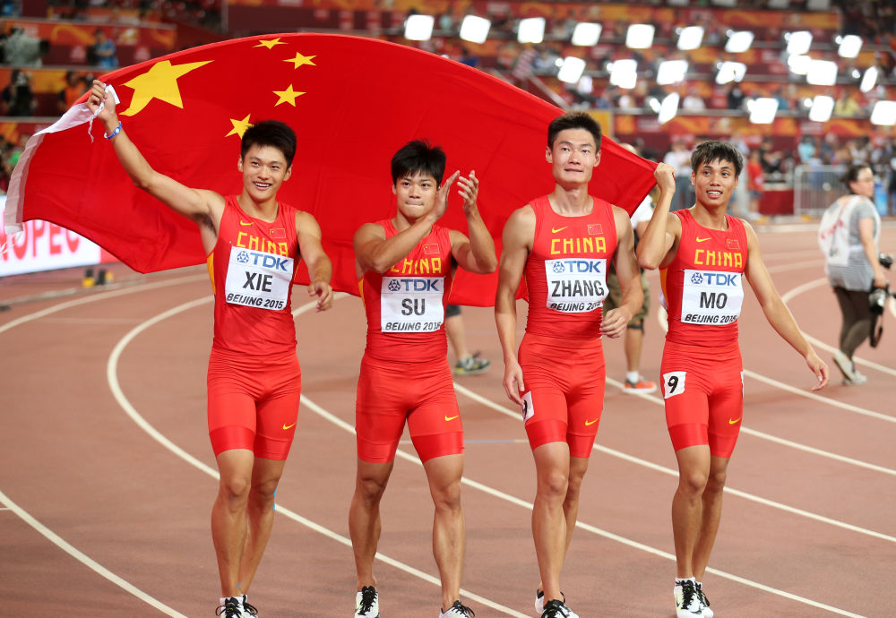 投资数百万建立了业内领先的客服中心。图片展示