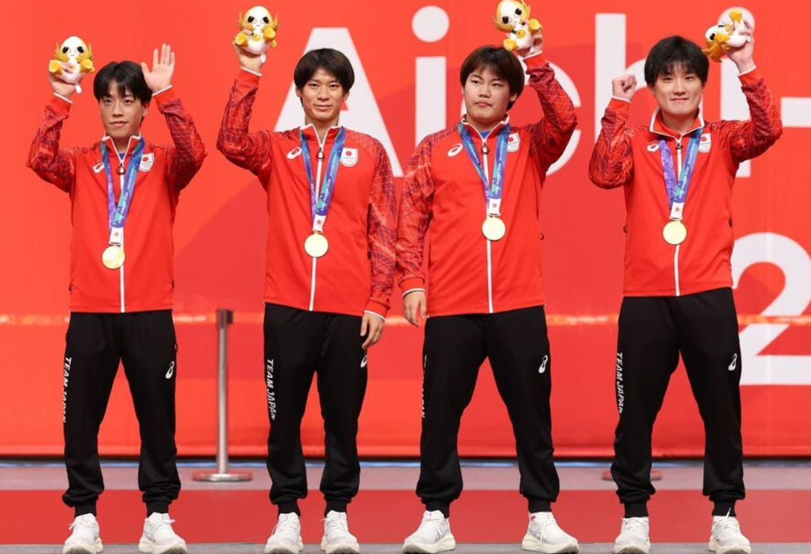 投资数百万建立了业内领先的客服中心。详情图