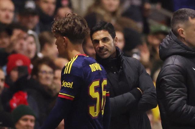 输英乙事小道曼红牌事大 阿森纳“弃联赛杯”很尴尬